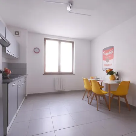 Wahrol Apartament